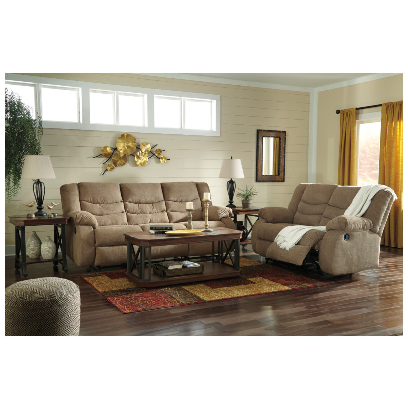 Ashley Furniture Showroom Showroom Ashley Furniture D32913/4X124