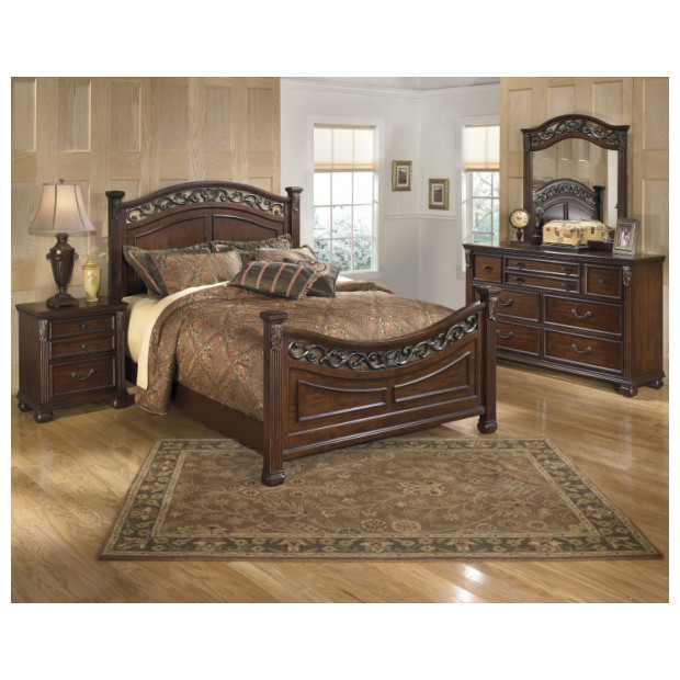 Showroom Bedroom Furniture R S, Ashley B526 Leahlyn Queen Bed Set